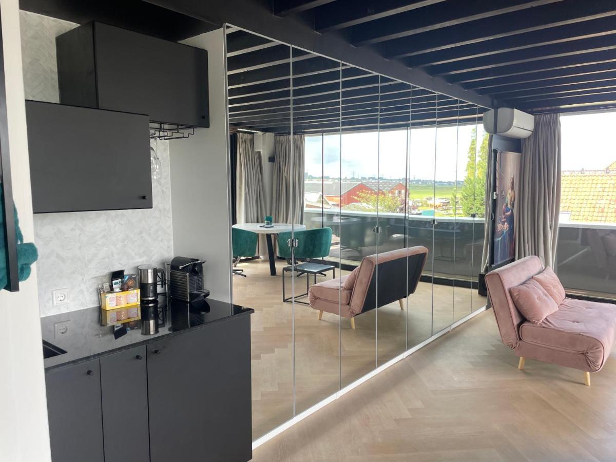 سانداكم Above And Beyond - Luxe Suite Met Sauna En Stoomdouche المظهر الخارجي الصورة